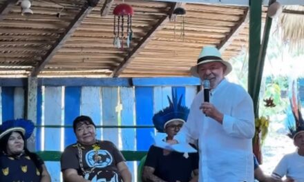 Lula Promete Energia e Moradia a Comunidades Indígenas no Pará em Visita Oficial